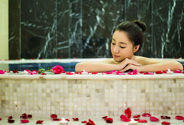 Thư giãn tại vincharm VINPEARL NHA TRANG LONG BEACH VILLAS